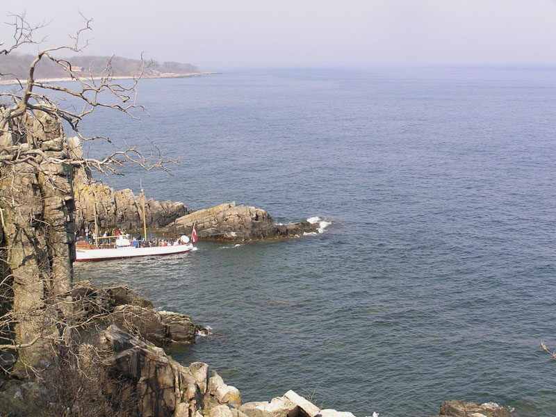 Helligdomsklipperne und M/S Thor