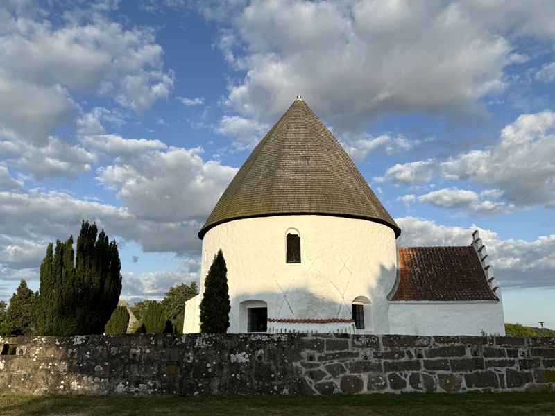 Nyker Rundkirke