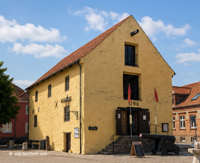 Nexø Museum - museumsbygningen ved havnen i Nexø