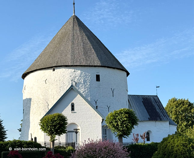 Church in Nylars, Rundkirke