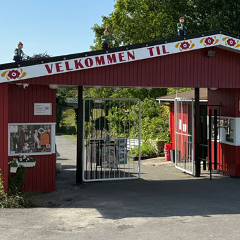 Family Amusement Park - Brændesgårdshaven